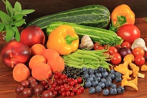 Vitamin C rich diet may slow down cataracts