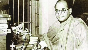 Nehru, Indira regime destroyed Netaji files