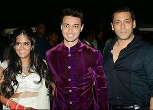Salman's sister Arpita delivers baby boy