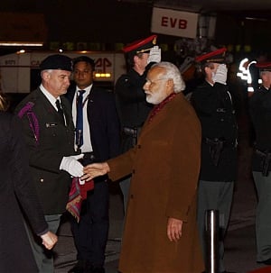 Modi arrives to red carpet welcome at Brussels
