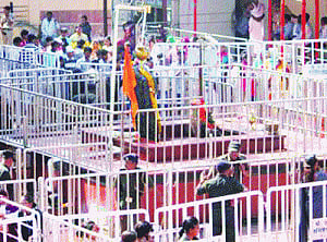 HC invokes Act, backs entry  of women into Shani temple