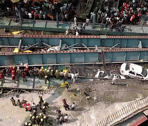 18 killed, several trapped in flyover collapse