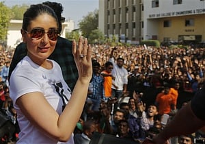 Actors should realise that films are backed by fans, not reviews: Kareena