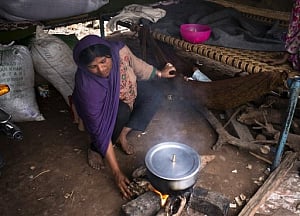 New poverty line makes a third of Pakistanis poor