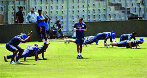 Supergiants challenge for Indians