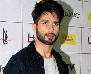 Shahid Kapoor wraps up 'Rangoon' shoot
