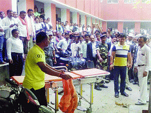 3 hurt in bomb blast at Bihar's Chhapra court