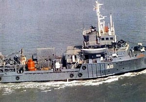 Navy sailor loses leg in oxygen cylinder explosion