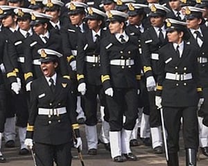 Navy to grant permanent commission to women