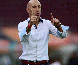 Valencia coach aims to reach highest possible la liga position