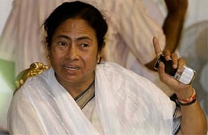No alliance will survive in Bengal: Mamata