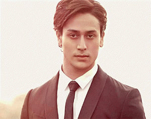 Tiger Shroff on backfoot over housewife comment