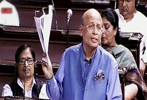 Chopper deal: Cong says govt trying to villify its leaders