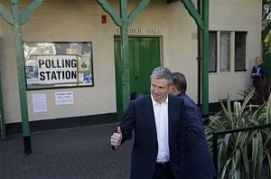 london may elect first Muslim mayor, opponent uses Modi card