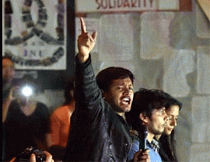 5 JNU students withdraw from hunger strike, Kanhaiya critical