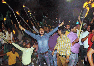 Violence mars Jharkhand bandh, over 550 people arrested