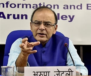 Jaitley condemns murder of journalists