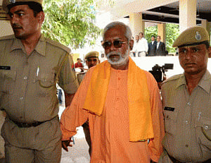 Samjhauta blasts: SC seeks reply on plea for release of jailed  Pak survivor