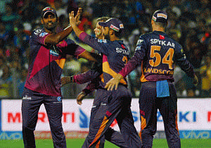 IPl: Delhi opt to field against Mumbai