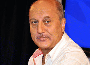 Anupam Kher gets nostalgic in his hometown