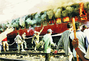 Godhra train butcher  nabbed after 14 years