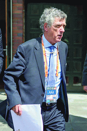UEFA to hold prez election in Sept