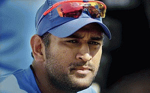 Selectors likely to give Dhoni option to decide on Zim tour