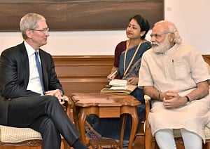 Cook, Modi discuss plans to manufacture in India