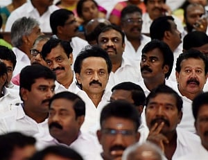 DMK irked over seating arrangement for Stalin at Jaya's swearing-in