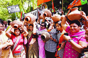 BJP, Congress protest against outages, erratic water supply