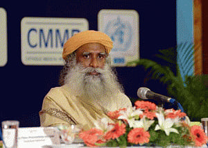Sadhguru to lead yoga session at UN on 2nd Int'l Yoga Day