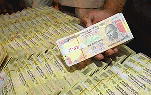 Swiss govt promises deeper coop with India on blackmoney issue