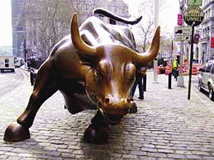 Sensex closes above 27000 on RBI's accommodative stance