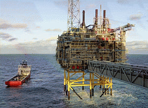 Oil prices hit new 2016 highs