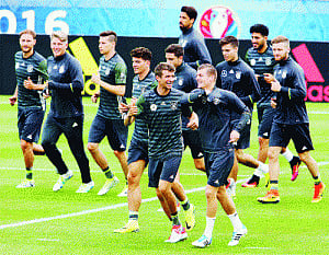 Croatia, Turkey resume European rivalry