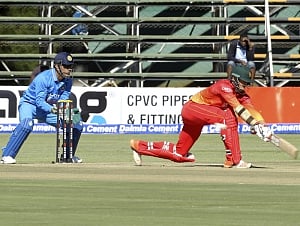 Dhoni invites Zimbabwe to bat in 2nd ODI