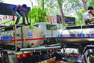 Govt recommends either CBI or ACB probe against Sheila