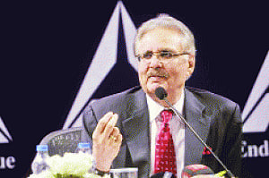 Deveshwar to step aside from executive role in ITC in Feb