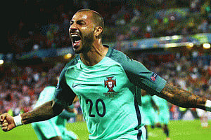 Portugal advance to Euro 2016 quarters