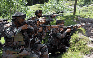 Hizbul commander killed in Kashmir gunfight