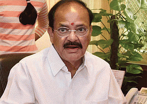 Naidu misses appointment as pilot plays truant, slams AI