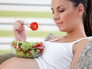 Mother's 'special' diet may not shield kids from obesity