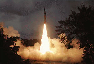 India test-fires surface-to-air missile for second day