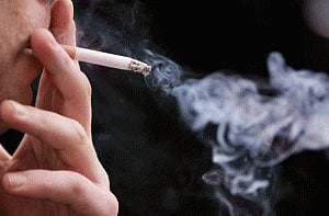 Excess smoking, narcotics use cause infertility: Doctors