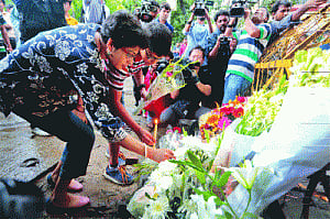 Dhaka blames JMB, Pak's ISI