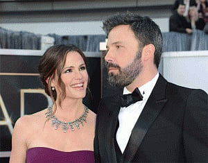 Jennifer Garner, Ben Affleck reunite for children