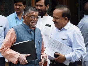 Confident of GST passage in Monsoon session: Gangwar