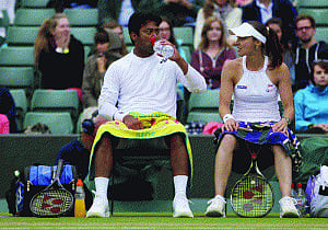Indian challenge ends as Paes-Hingis out