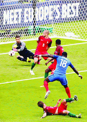 France's poor finishing resurfaces vs Portugal