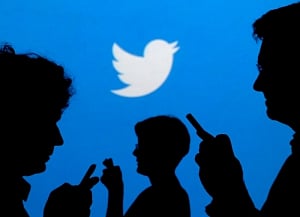 Twitter now supports large GIFs